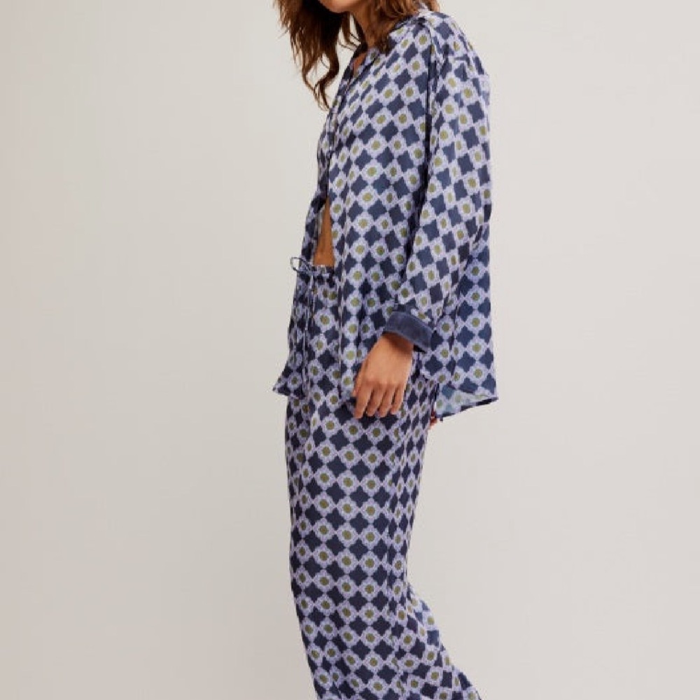 Dreamy Days Pajama Set